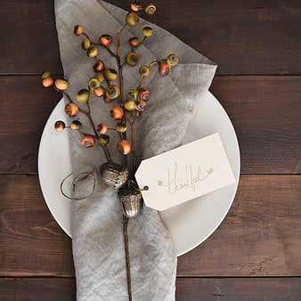 Rustic Thanksgiving Place Setting with Thankful Card