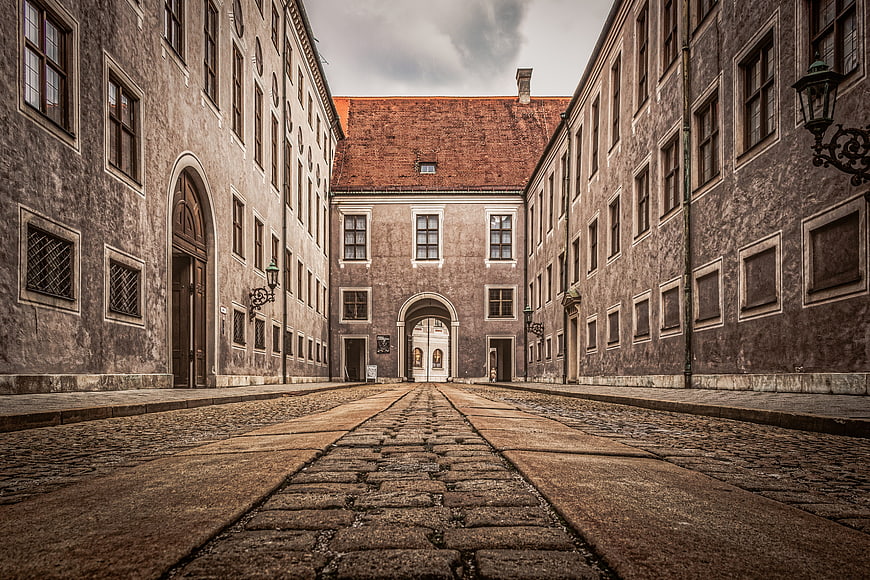 Cobblestone Alley in Munich with Historic Architecture