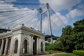 Rajabai Clock Tower and Bandra-Worli Sea Link in Mumbai