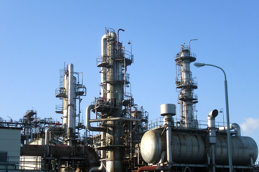 Industrial Oil Refinery Distillation Columns And Storage Tanks