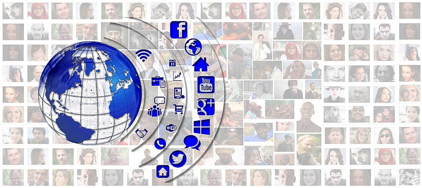 Global Social Media Connectivity Concept with Globe and Icons