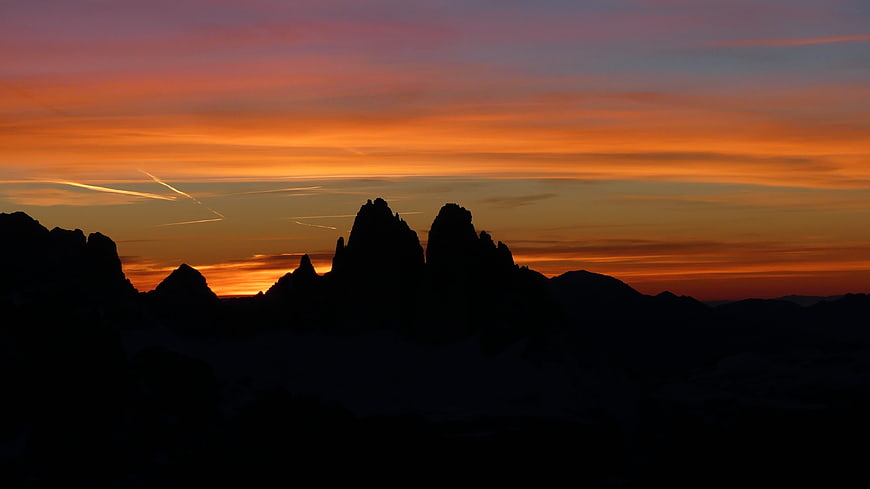 Silhouette of Dürrenstein Peaks at Vibrant Sunset