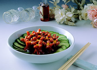 Asian Vegetable Salad with Cucumber and Sauce