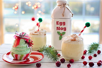 Festive Christmas Eggnog and Mint Cupcake Holiday Spread