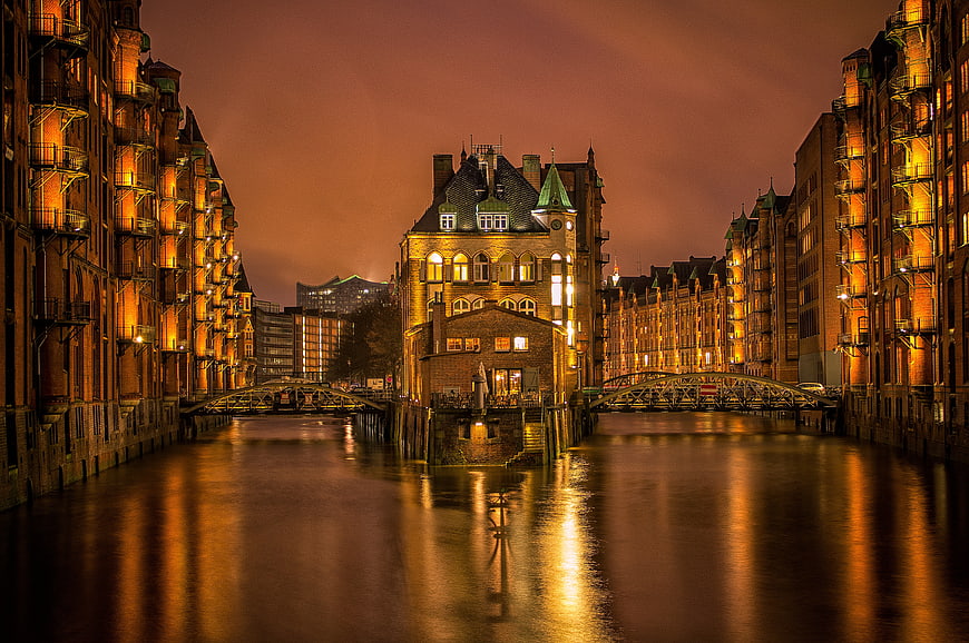 Night view of Speicherstadt canals in Hamburg, Germany