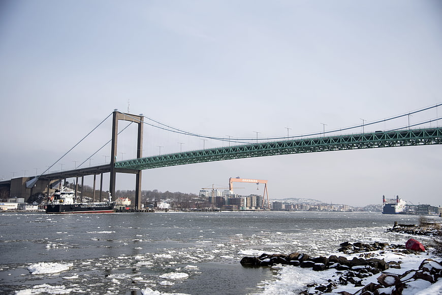 Älvsborgsbron Suspension Bridge Over Icy Gota River In Gothenburg Winter