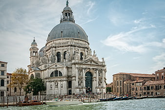 Basilica di Santa Maria della Salute in Venice, Italy