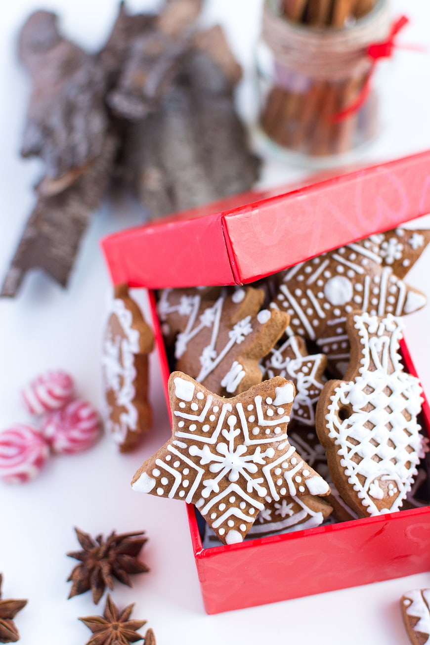 Traditional Christmas gingerbread cookies in a red gift box