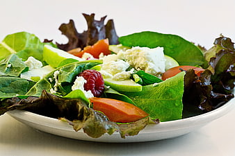 Fresh Green Salad with Feta, Raspberries, and Apples