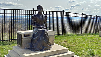 Bronze Statue of Ellen Pinnell Hixon on Overlook