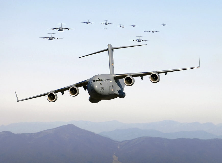 US Air Force C-17 Globemaster III Formation Flight
