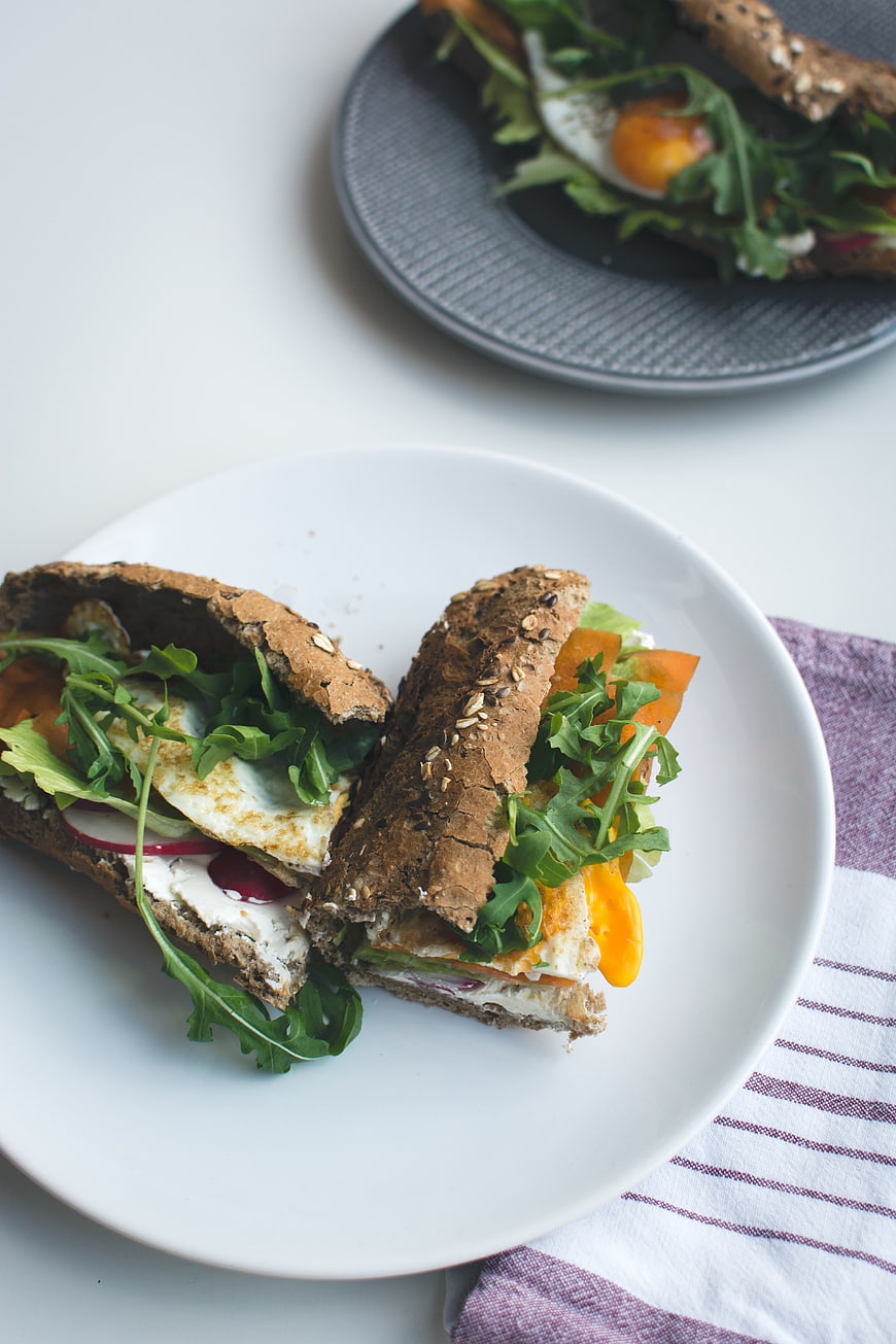 Healthy Whole Grain Baguette Sandwich with Egg and Arugula