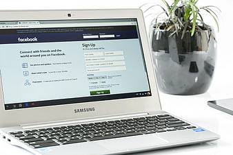Samsung Laptop Displaying Facebook Sign Up Page