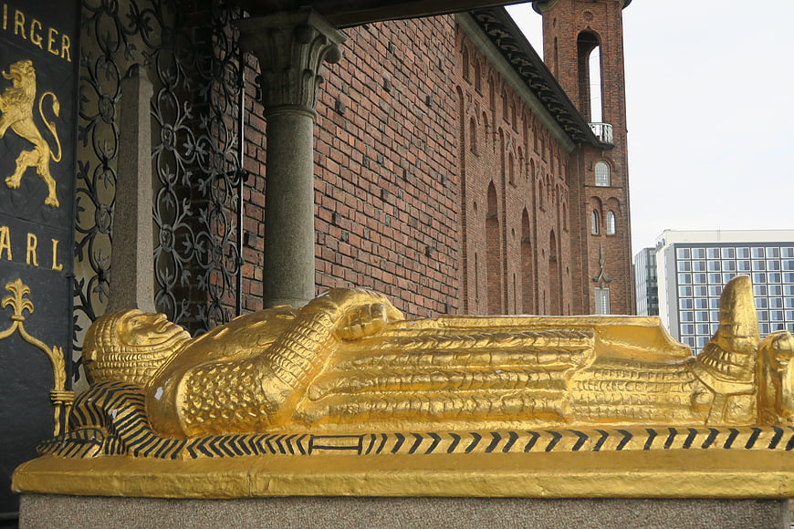 Golden sarcophagus sculpture at Stockholm Cathedral