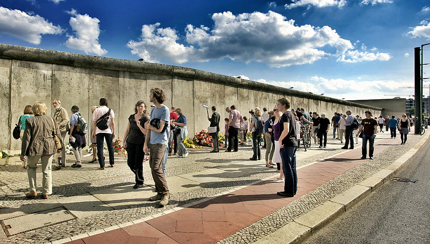 Tourists visiting the Berlin Wall memorial at Bernauer Straße