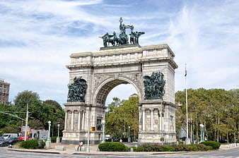 Soldier and Sailor Arch in Grand Army Plaza, Brooklyn, New York