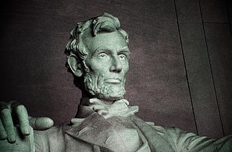 Close-up of the Abraham Lincoln statue at the Lincoln Memorial