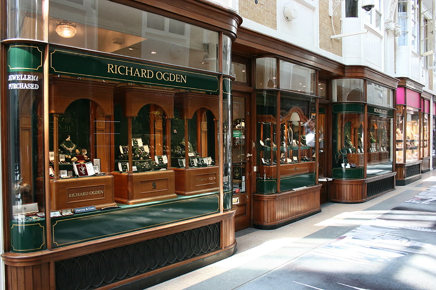 Richard Ogden luxury jewelry store front window display