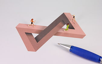 Miniature Runners on Impossible Penrose Triangle Illusion