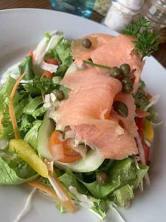 Smoked Salmon Salad with Fresh Vegetables and Capers
