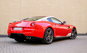 Red Ferrari 599 GTB Fiorano with White Roof
