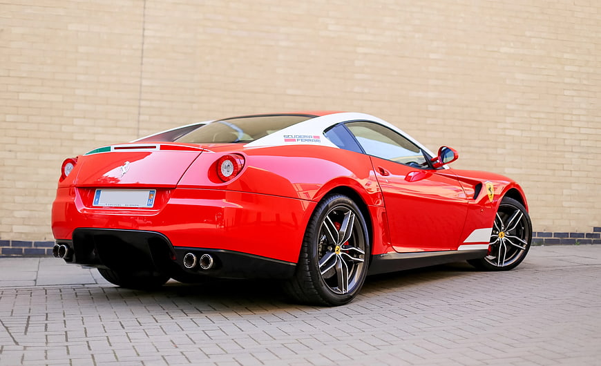 Red Ferrari 599 GTB Fiorano with White Roof