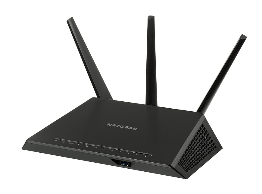 Black Netgear Nighthawk AC1900 Wireless Router Product Shot