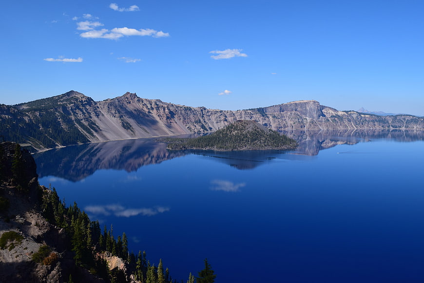 Crater Lake Oregon Landscape with Wizard Island Reflection