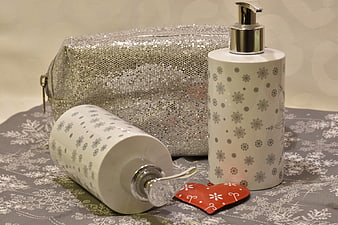 Winter Holiday Skincare Gift Set with Glitter Bag