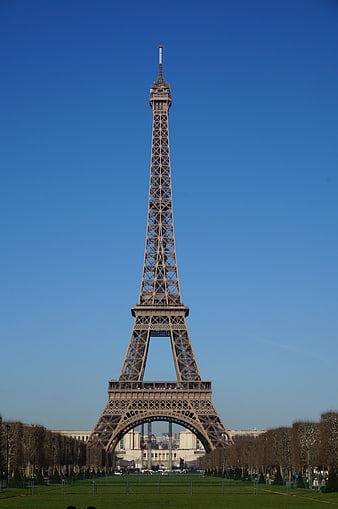 Full View Eiffel Tower Paris France Clear Blue Sky