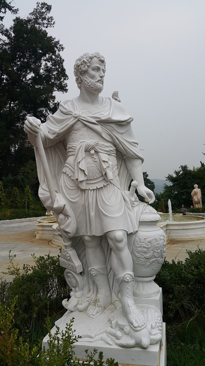 White Marble Roman Emperor Statue in Garden