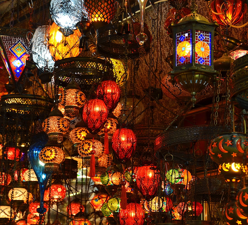 Colorful Turkish mosaic lamps hanging in a bazaar