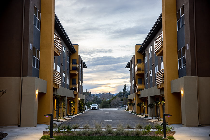 Modern Apartment Complex Exterior with Symmetrical Architecture