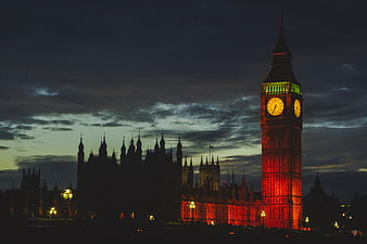 Big Ben and Houses of Parliament illuminated at dusk in London