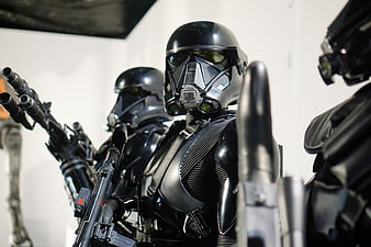 Star Wars First Order Stormtrooper Prop Display