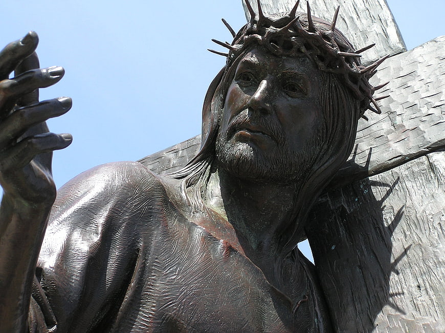 Bronze Statue of Jesus Christ with Crown of Thorns