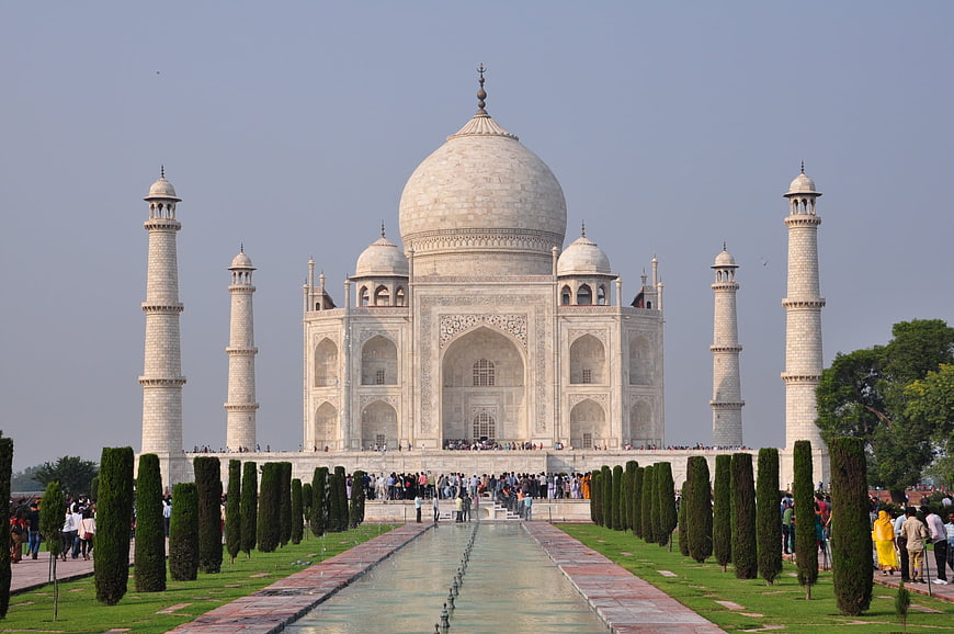 Taj Mahal Front View With Reflecting Pool And Tourists