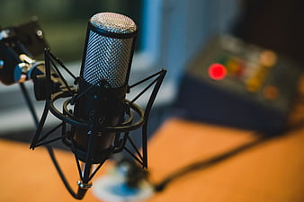 Professional Studio Microphone for Podcasting and Audio Recording