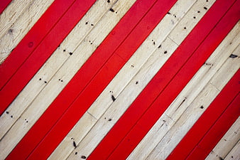 Diagonal Red and Natural Wood Planks Pattern