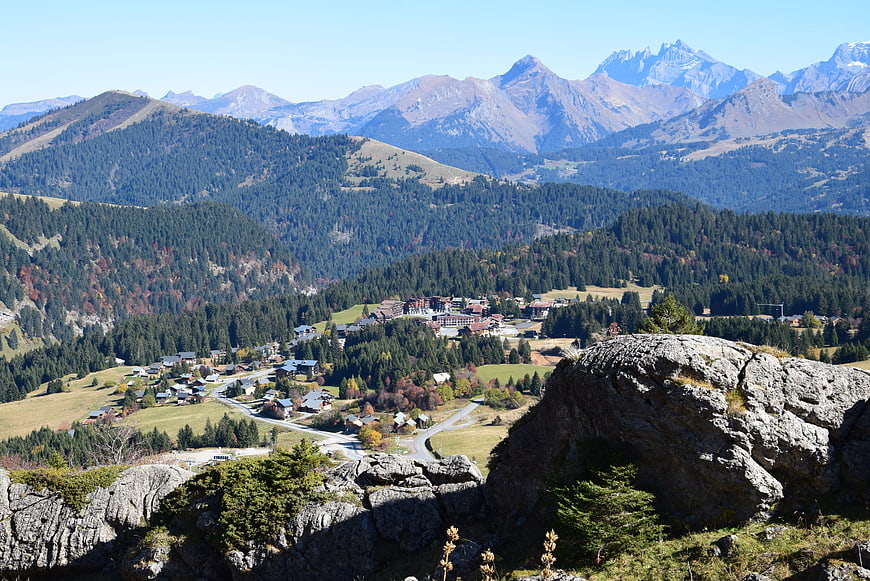 Panoramic Alpine Village View with Rocky Foreground