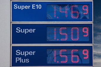 Gas Station Fuel Price Display Board Showing Super E10 Rates