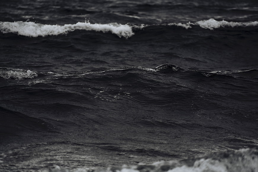 Dramatic Black and White Ocean Waves Texture