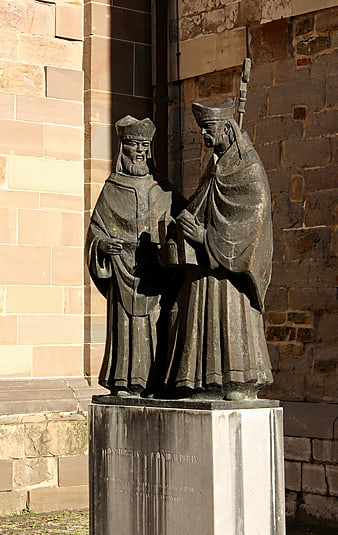 Bronze Statue of Monulphus and Gondulphus in Maastricht