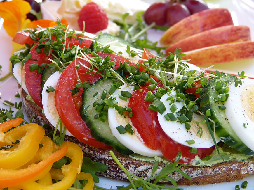 Healthy Caprese Sandwich with Tomatoes, Cucumber, and Egg