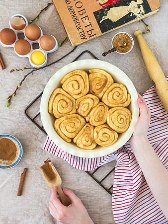 Top View of Freshly Baked Cinnamon Rolls in White Dish