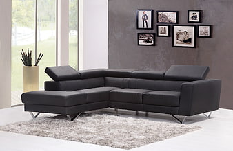 Modern Black Leather Sectional Sofa In Minimalist Living Room