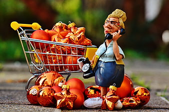 Christmas Shopping Figurine With Trolley And Ornaments