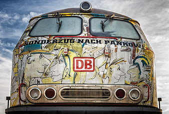 Front view of Sonderzug nach Pankow train with DB logo