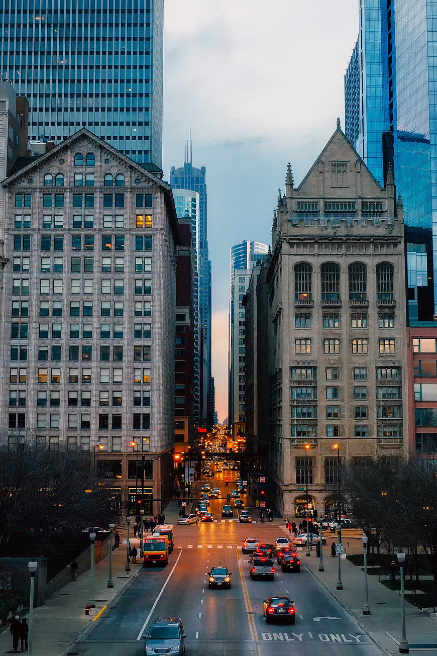 Chicago Street View with Historic and Modern Architecture