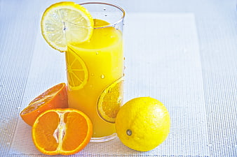 Fresh Orange Juice with Lemon and Orange Slices